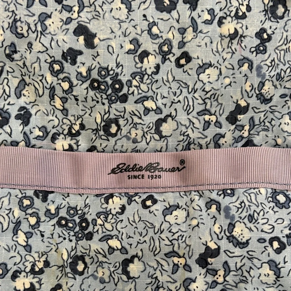 Eddie Bauer LARGE Blue Floral Tote, with Drawstring Pouch/Liner